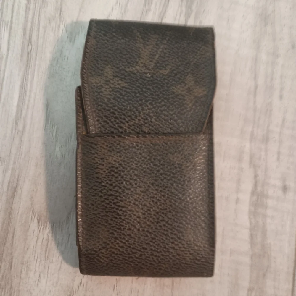 LOUIS VUITTON Case Case Tobacco Case - Picture 1 of 12